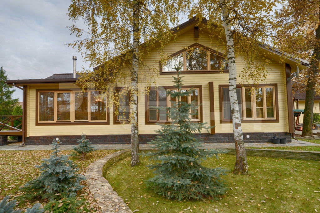 Деревянные окна для дачи в Черноголовке
